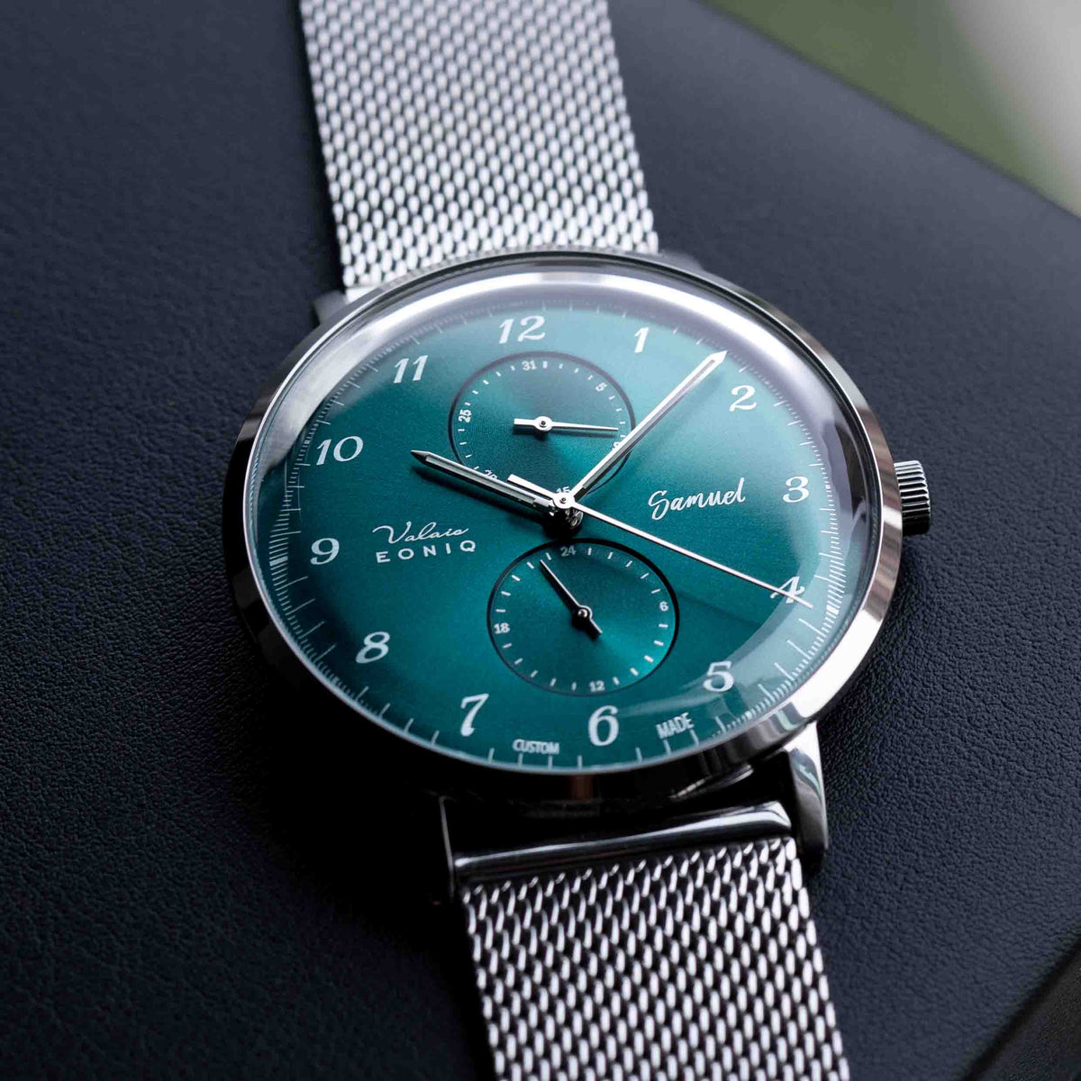 Eoniq CUSTOM Mechanical-Quartz Hybrid Watch